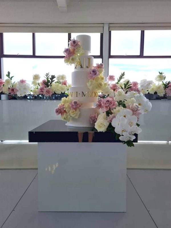 Cake Table Hire - Image 4